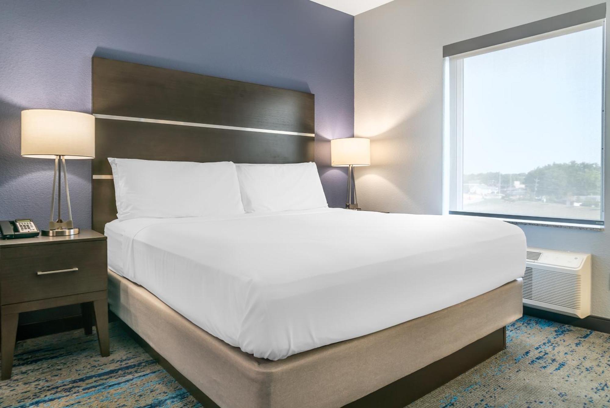 Comfort Inn & Suites Adrian Eksteriør billede